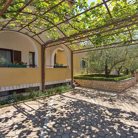 Korelic Garden Porec