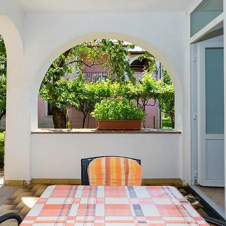 Apartment Korelic Garden