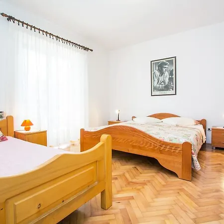 Apartment Korelic Garden Porec