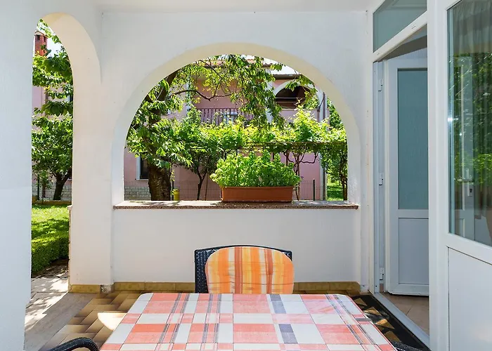 Apartman Korelic Garden